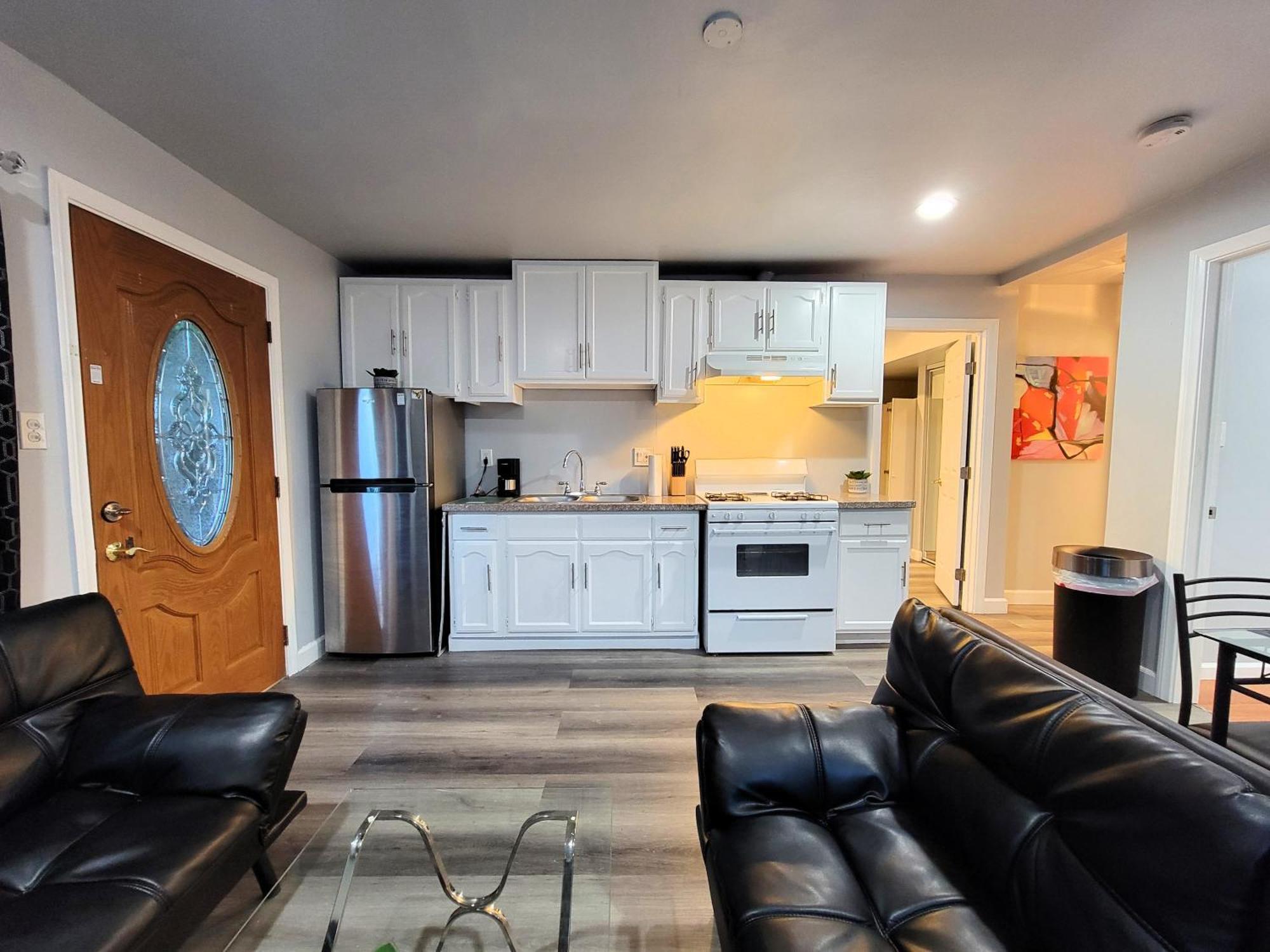 2 Bedroom Apartment1 Mile South From The Hollywood Walk Of Fame And Hollywood Sign Appartement Los Angeles